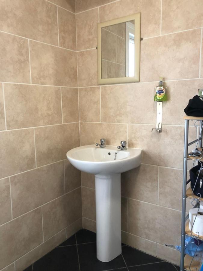 Comfortable Home Away From Home, Town Centre, Free Parking,Multiple Rooms Cheltenham Ngoại thất bức ảnh